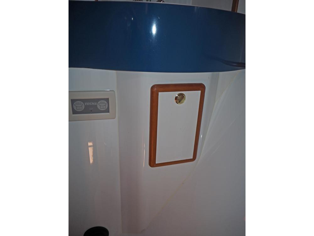 Cabin en avant, H&eacute;bergements